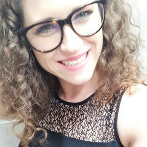 Meet your Posher, Tiffany